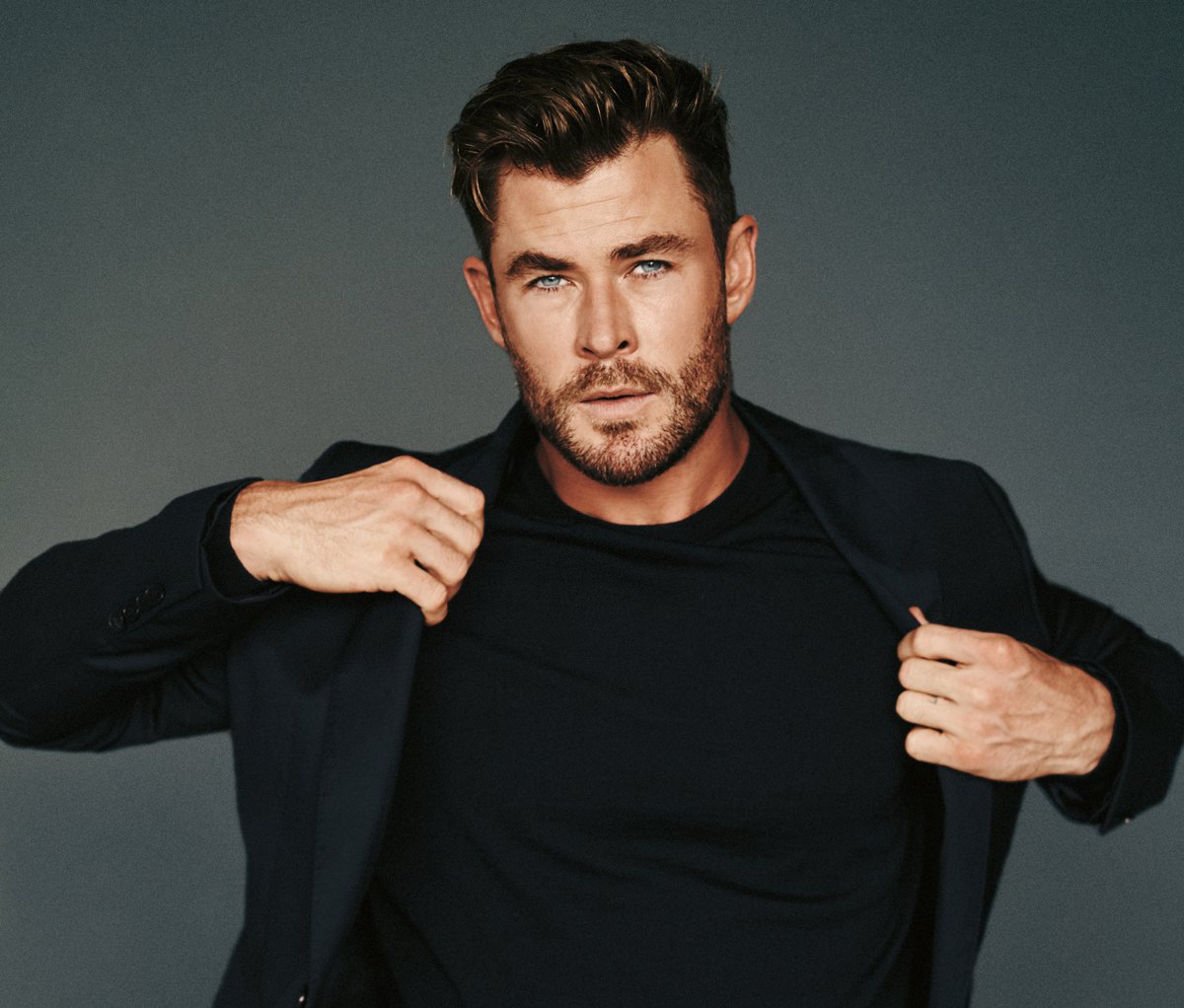 Chris Hemsworth Height, Career, Age, Awards and Marriage