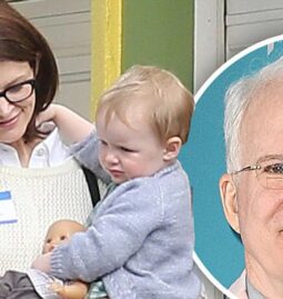 Steve Martin Daughter, Wife, Age, Career, Net Worth, Photos, And More